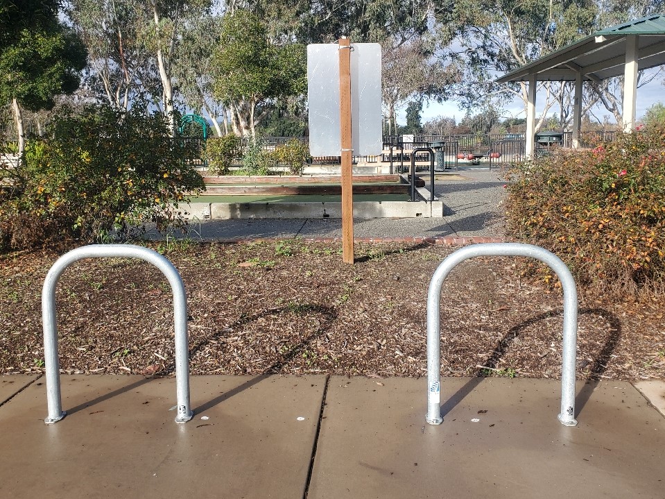 Short-term bike racks