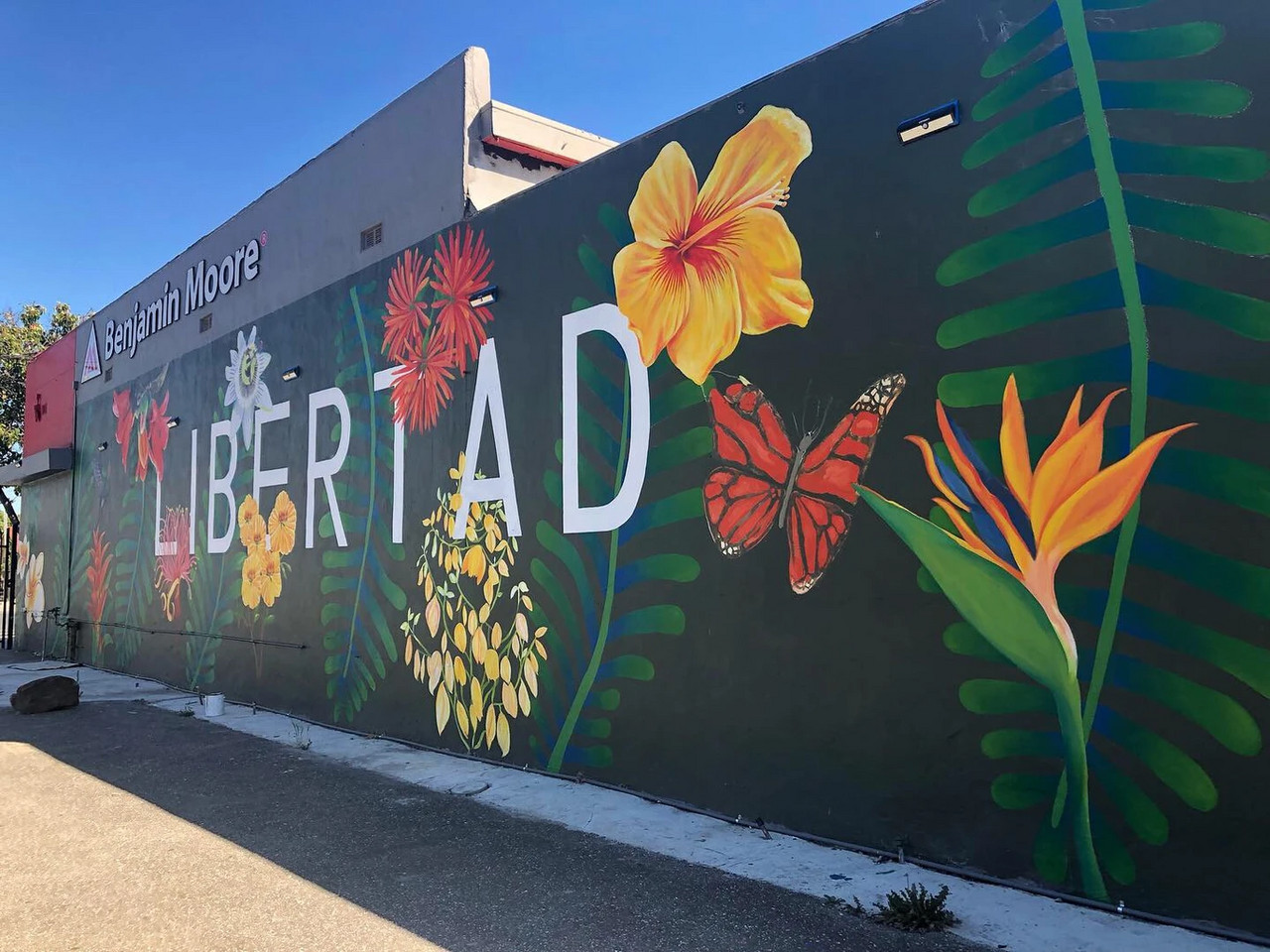 Jessica Gutierrez Libertad Mural James Lick High School