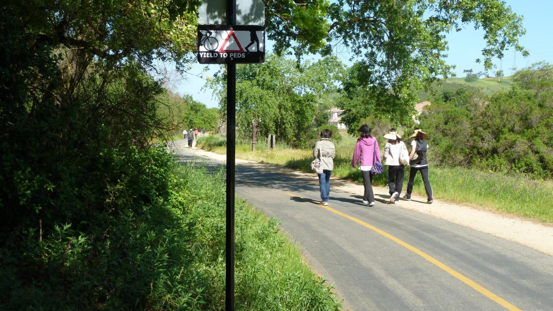 CD10 Los Alamitos Creek Trail